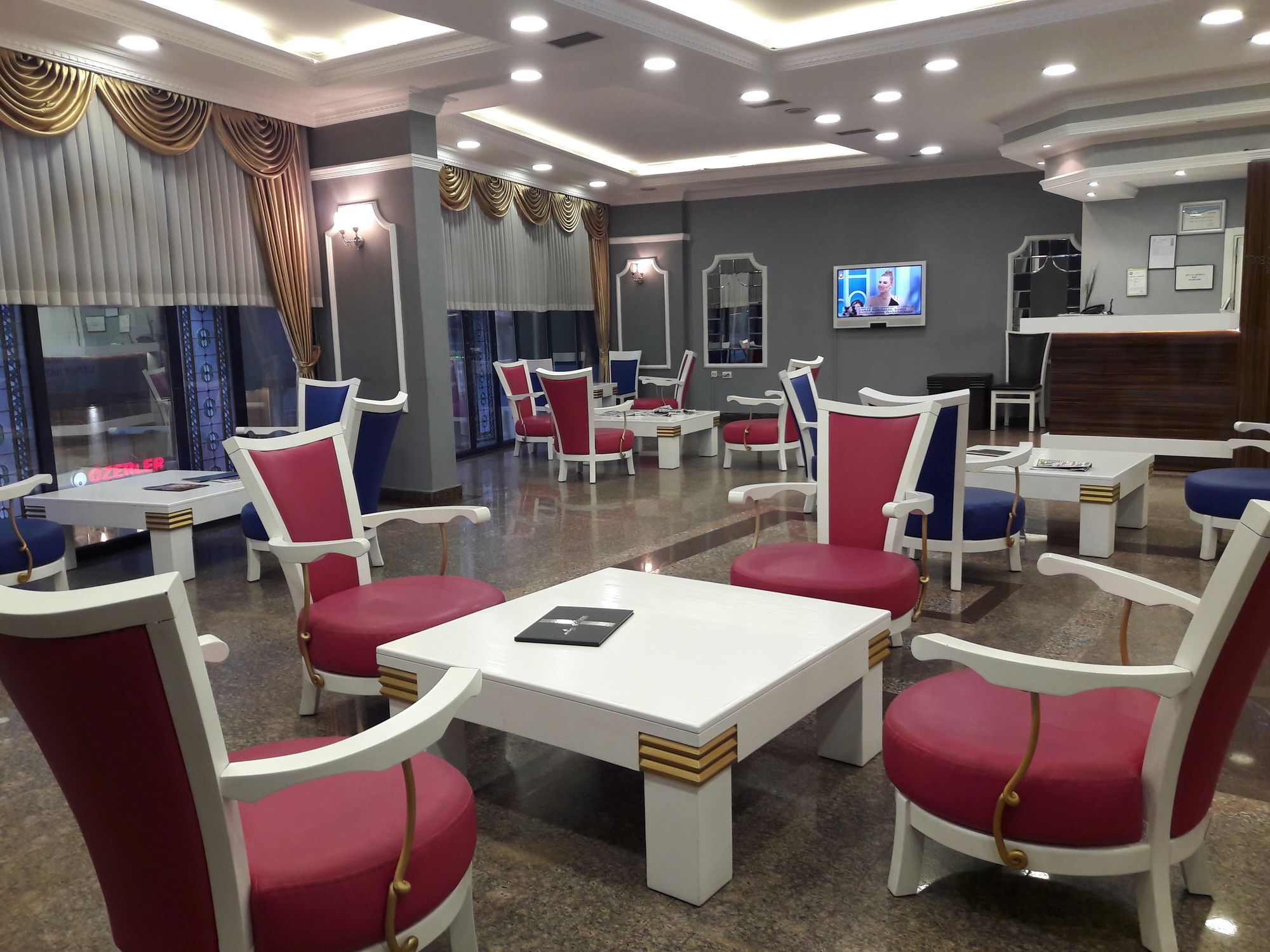 Demirgrand Hotel Τραμπζόν Εξωτερικό φωτογραφία